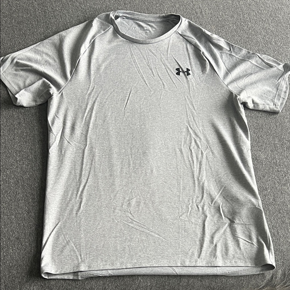 Under Armour Men's Light Gray Short Sleeve Tee